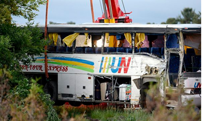 <b>天辰直属总代中国旅行团加国遭遇车祸 23幸存者</b>