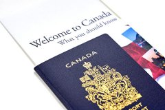 <b>全球护照实力排名 天辰代理招商加拿大护照排第</b>